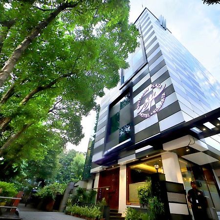 เซาเทิร์น พลาซา Hotel โกลกาตา ภายนอก รูปภาพ