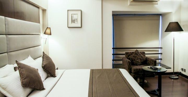 เซาเทิร์น พลาซา Hotel โกลกาตา ภายนอก รูปภาพ